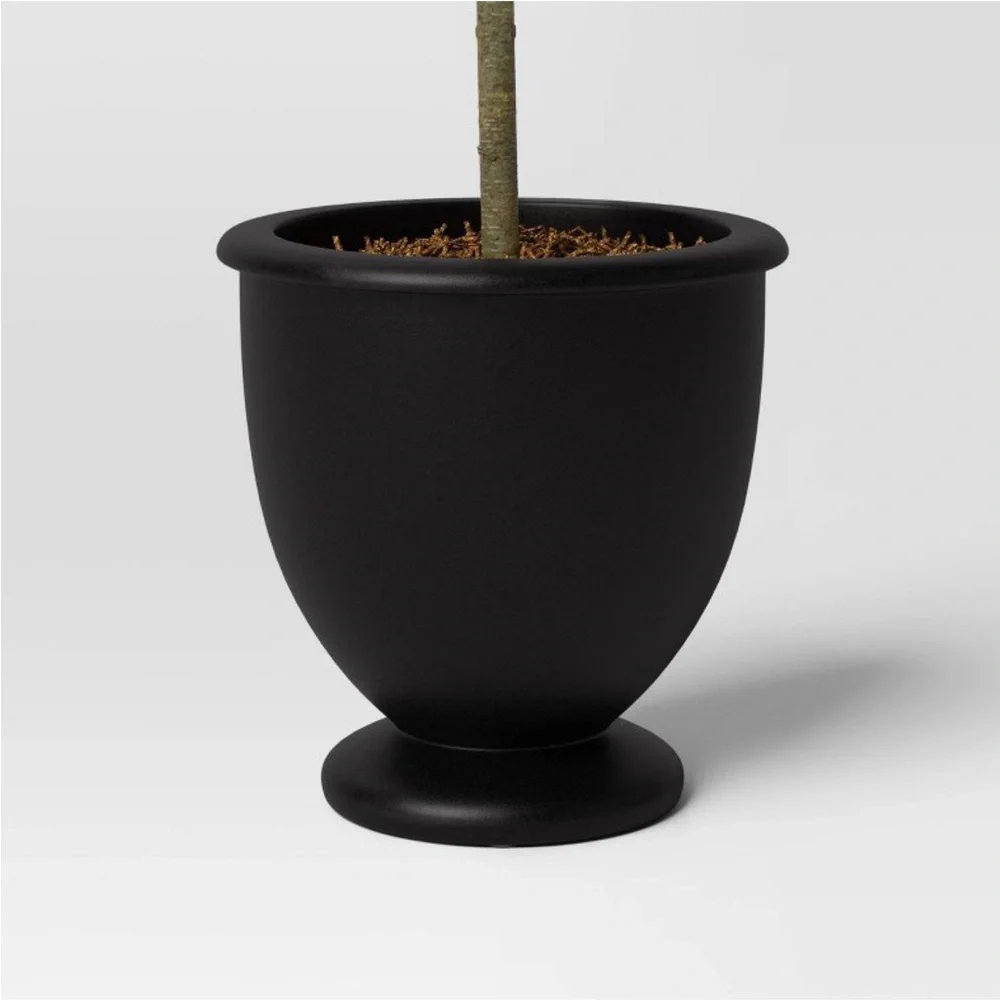 THRESHOLD NWT faux olive tree in pot -green/black -30”
